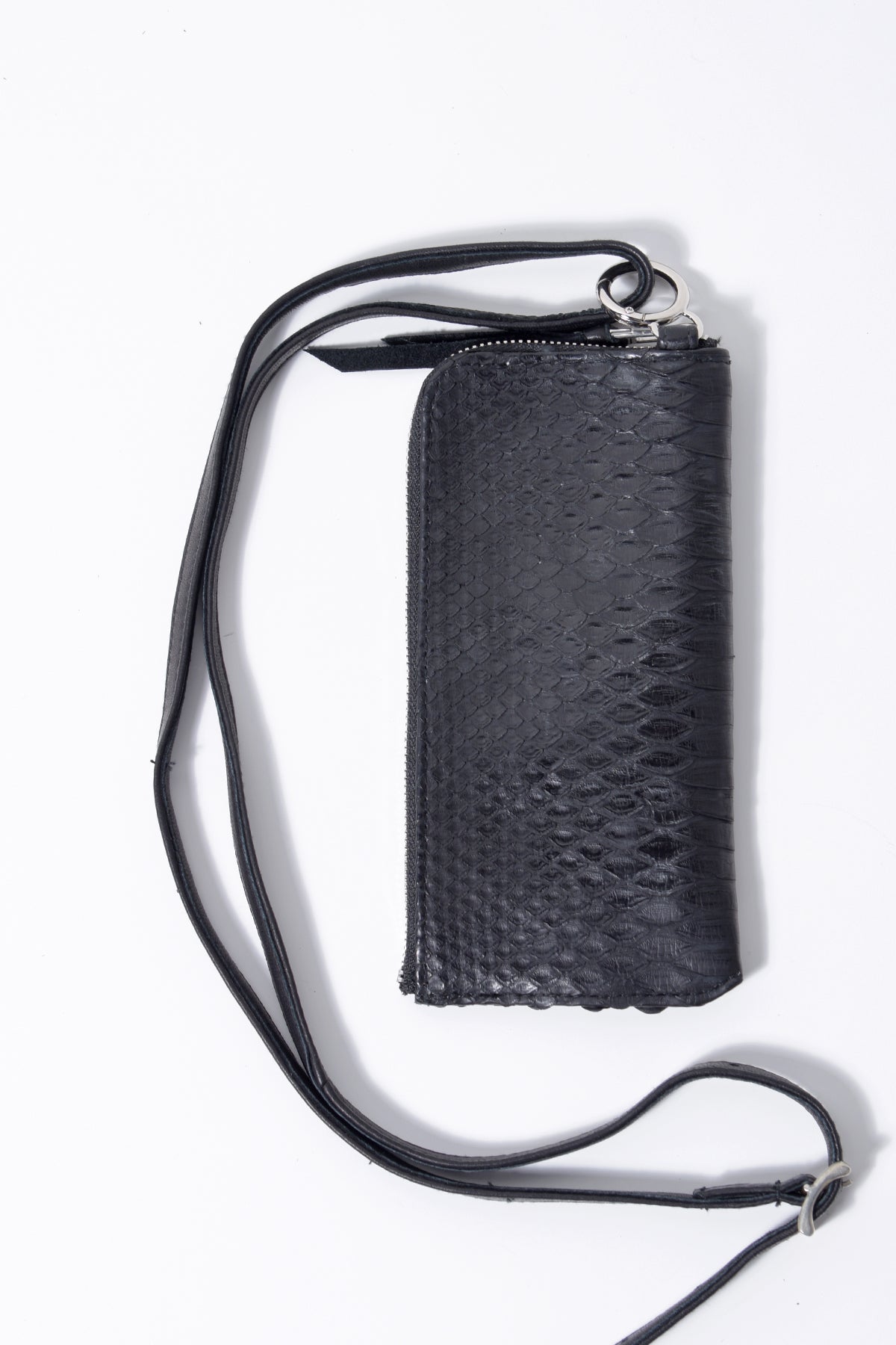 2202-W05B Drop Purse 02 Black