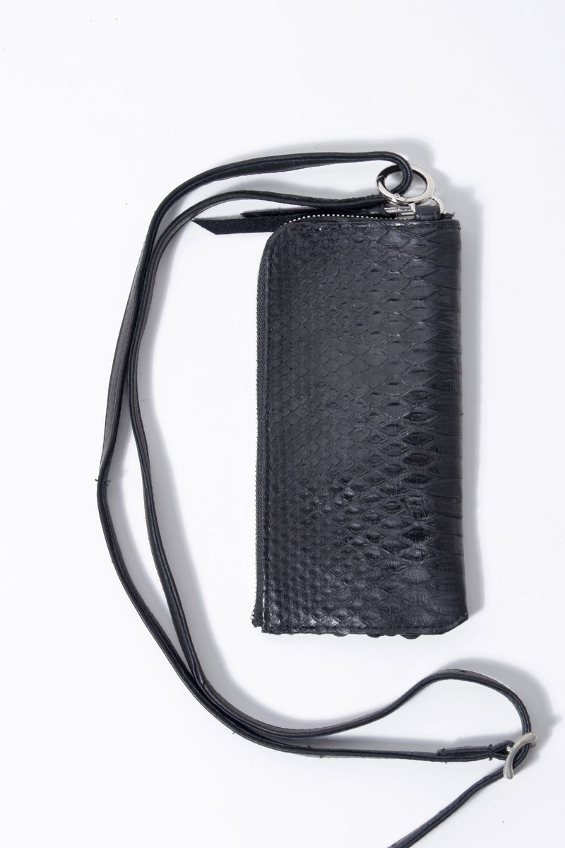 2202-W05B Drop Purse 02 Black