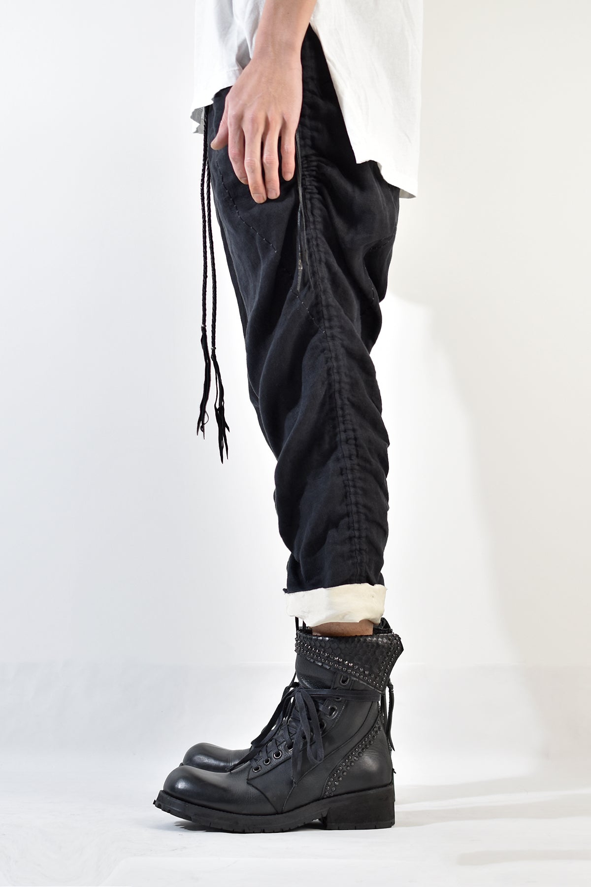2001-PT02A Shirring Linen Layered Pants Black