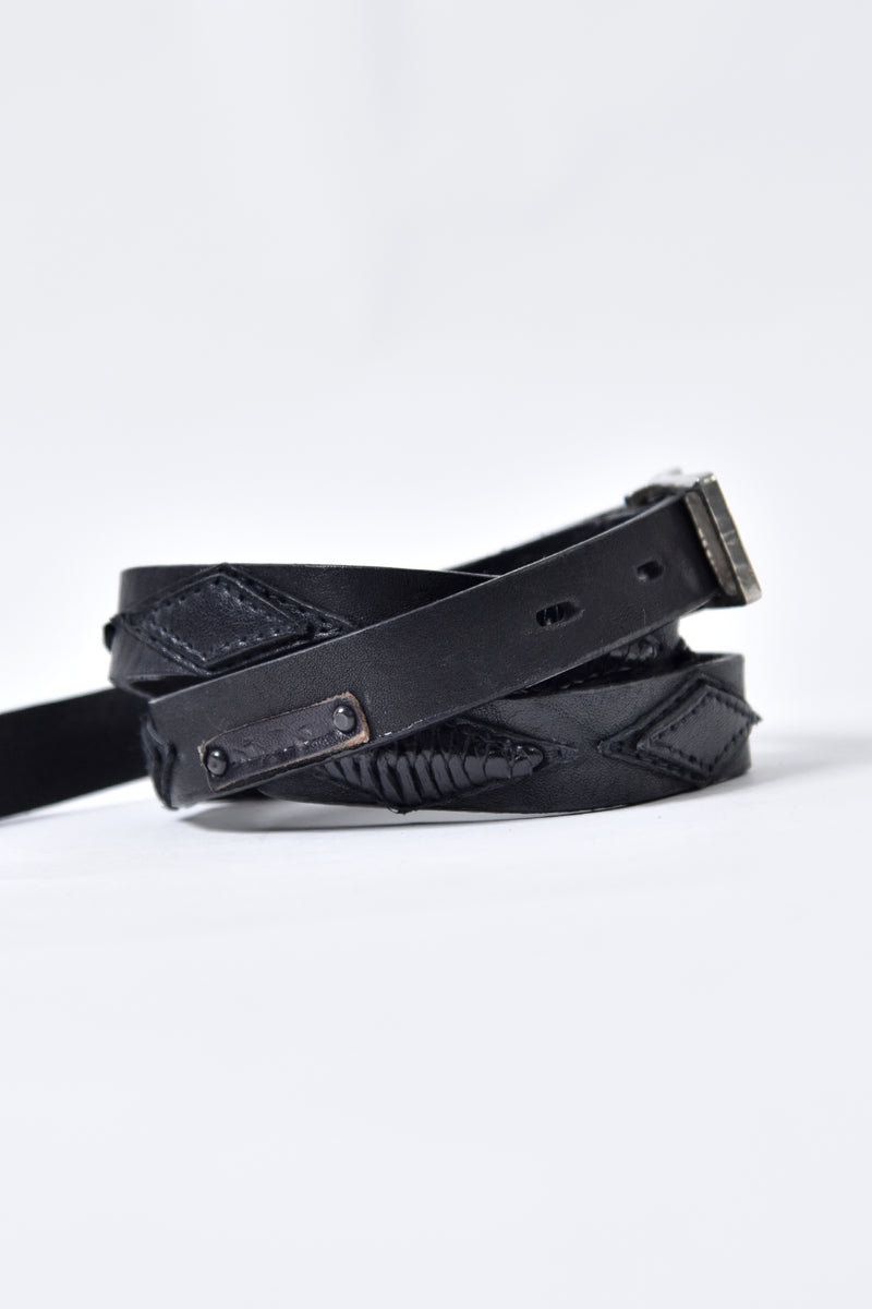 2002-BT02 BTS-Domino