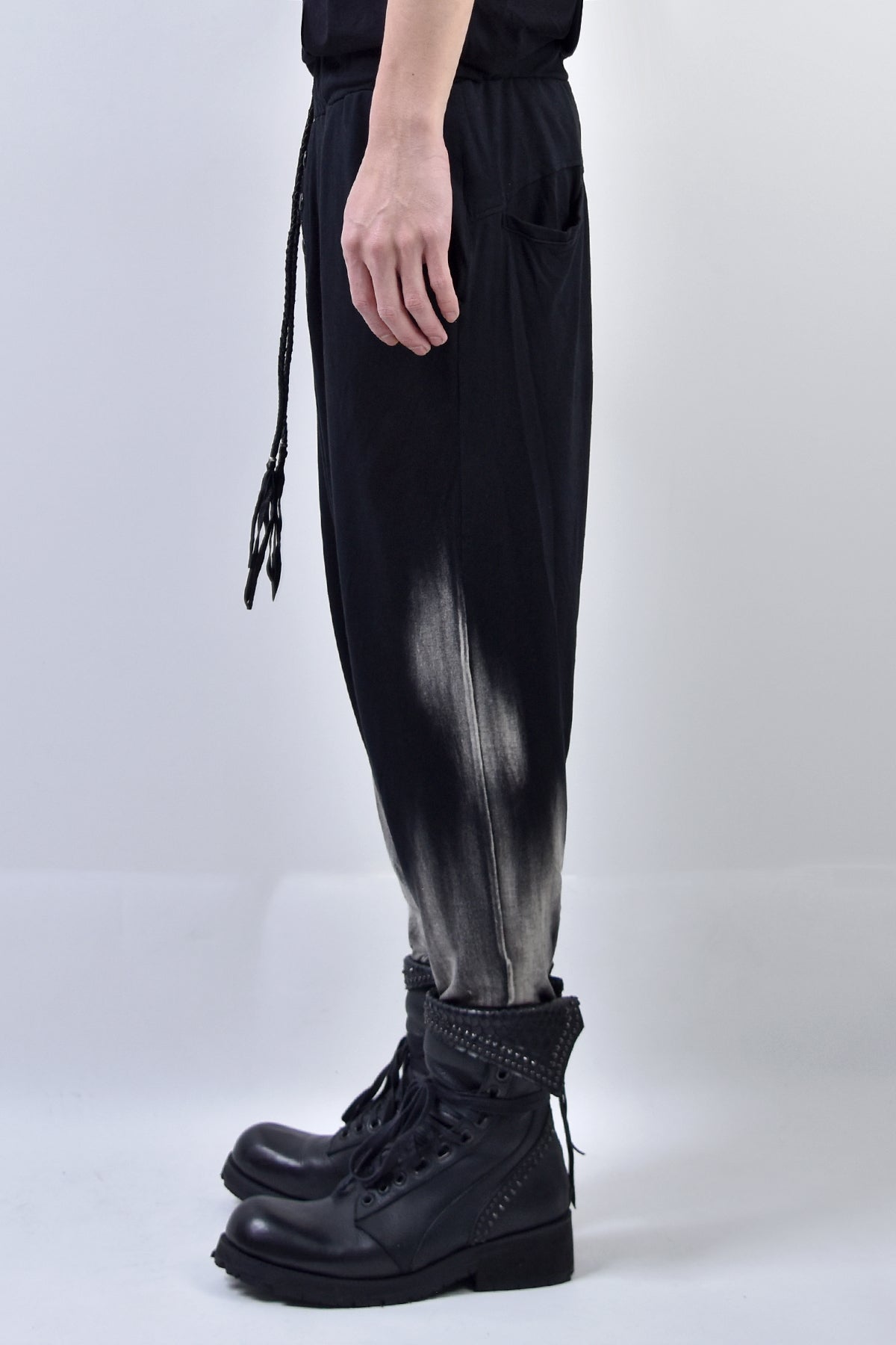 2101-PT04B Discharged Viscose Triangle Pants 02