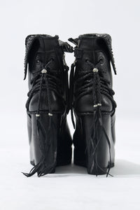 1602-BO02L Crush Braided Boots