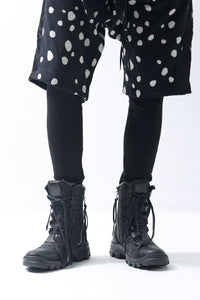 1801-BO08 Black Metal Sneaker 03