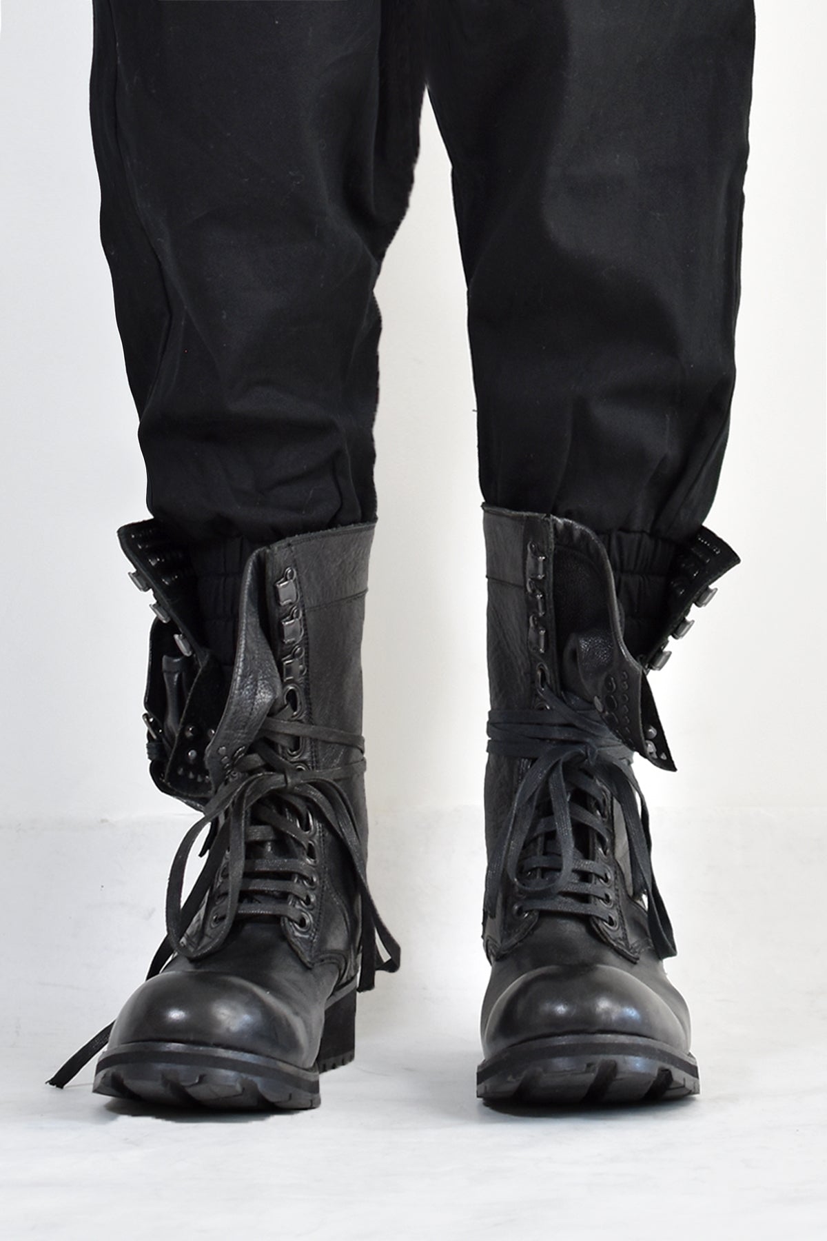 1602-BO07 Chrome Boots 10
