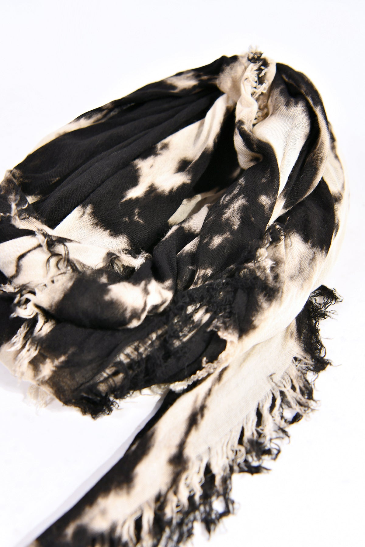 2102-ST04 Tie Dye Stole 02
