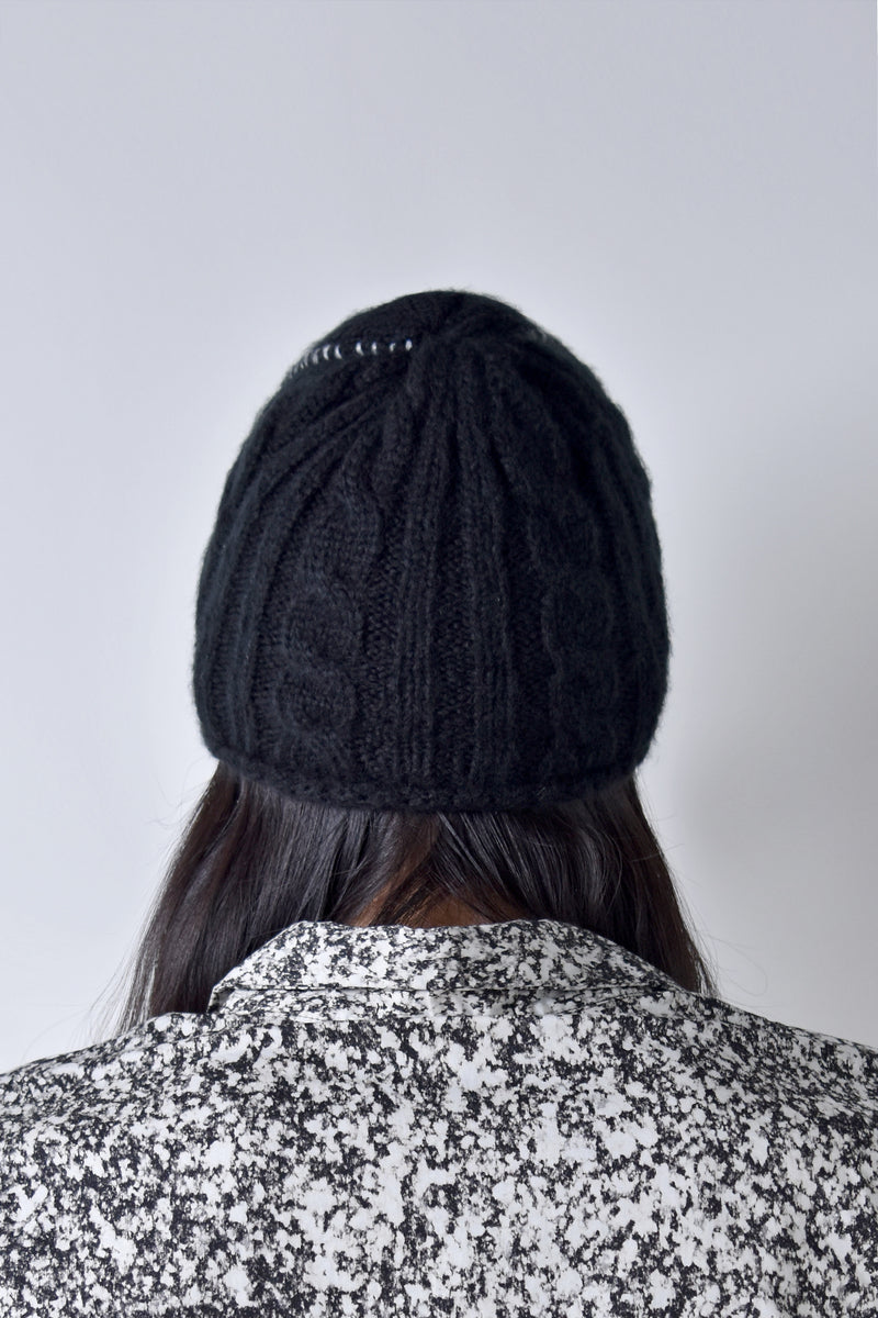 2002-KT04 Cable Mohair Beanie 01 Black