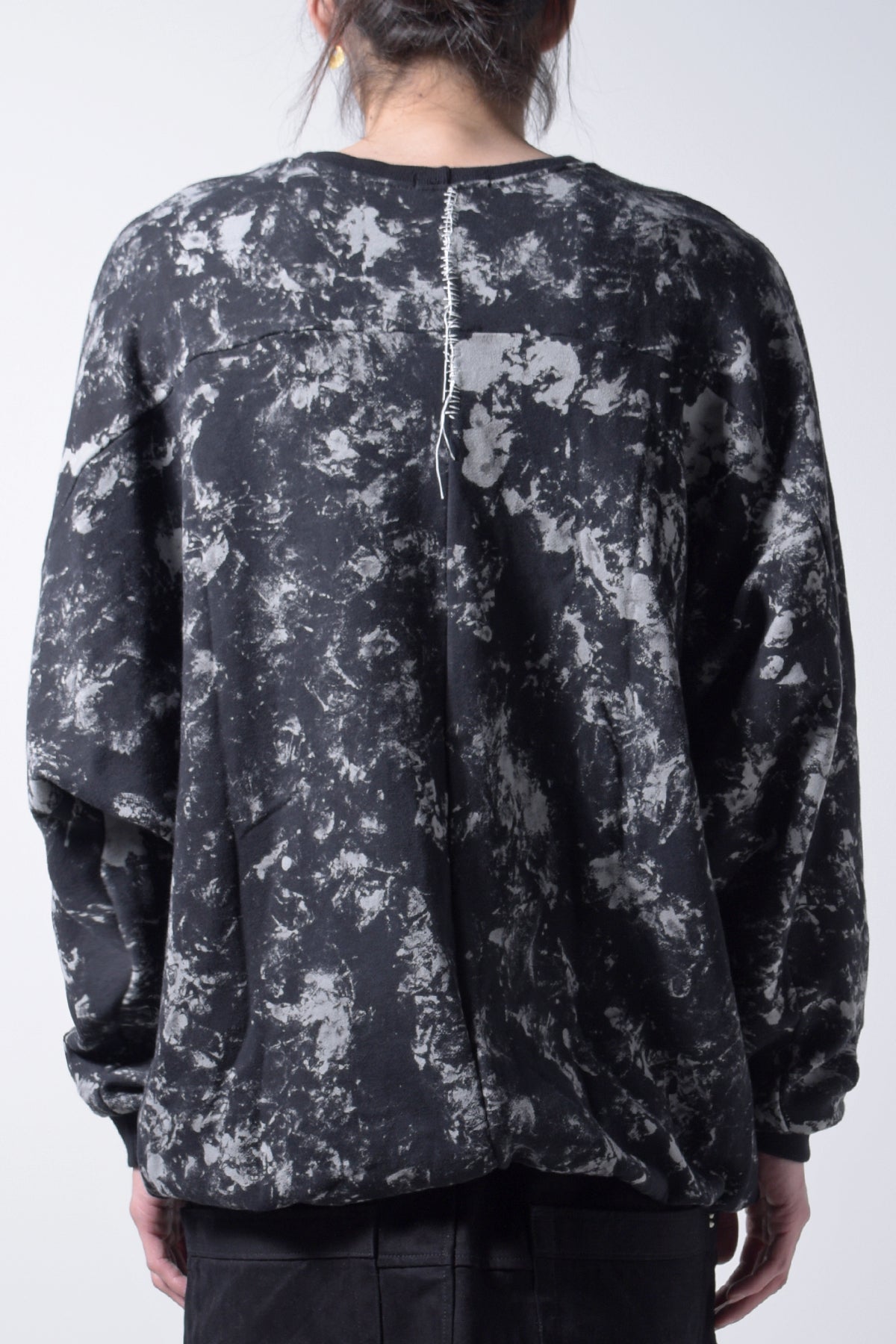 2202-TP05 Flake Discharged Dolman Top