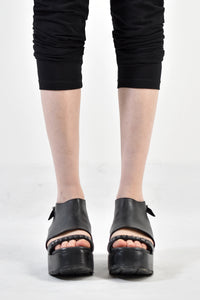 1801-BO04L Black Metal Sandal PMD