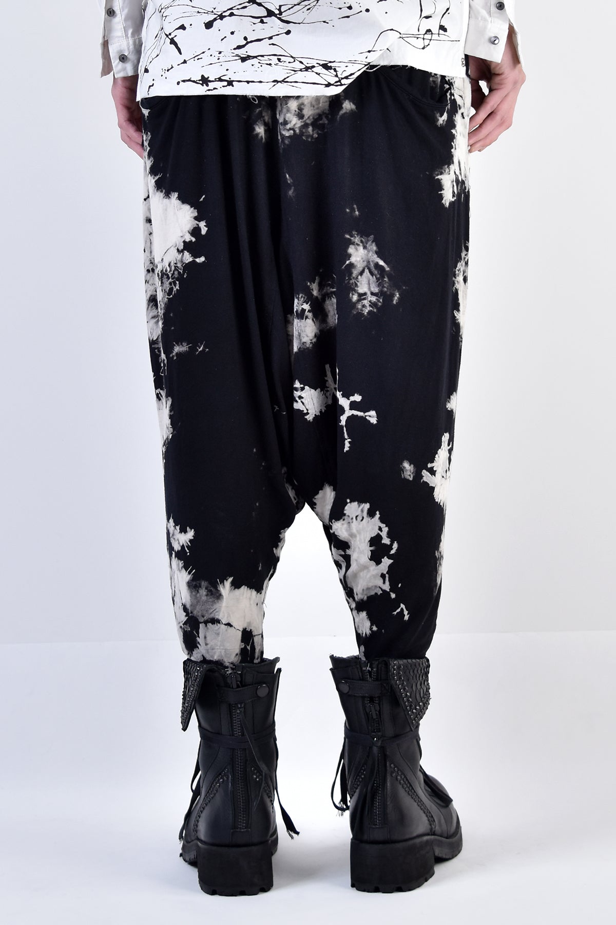 2002-PT08B Tie Dye Viscose Triangle SRL