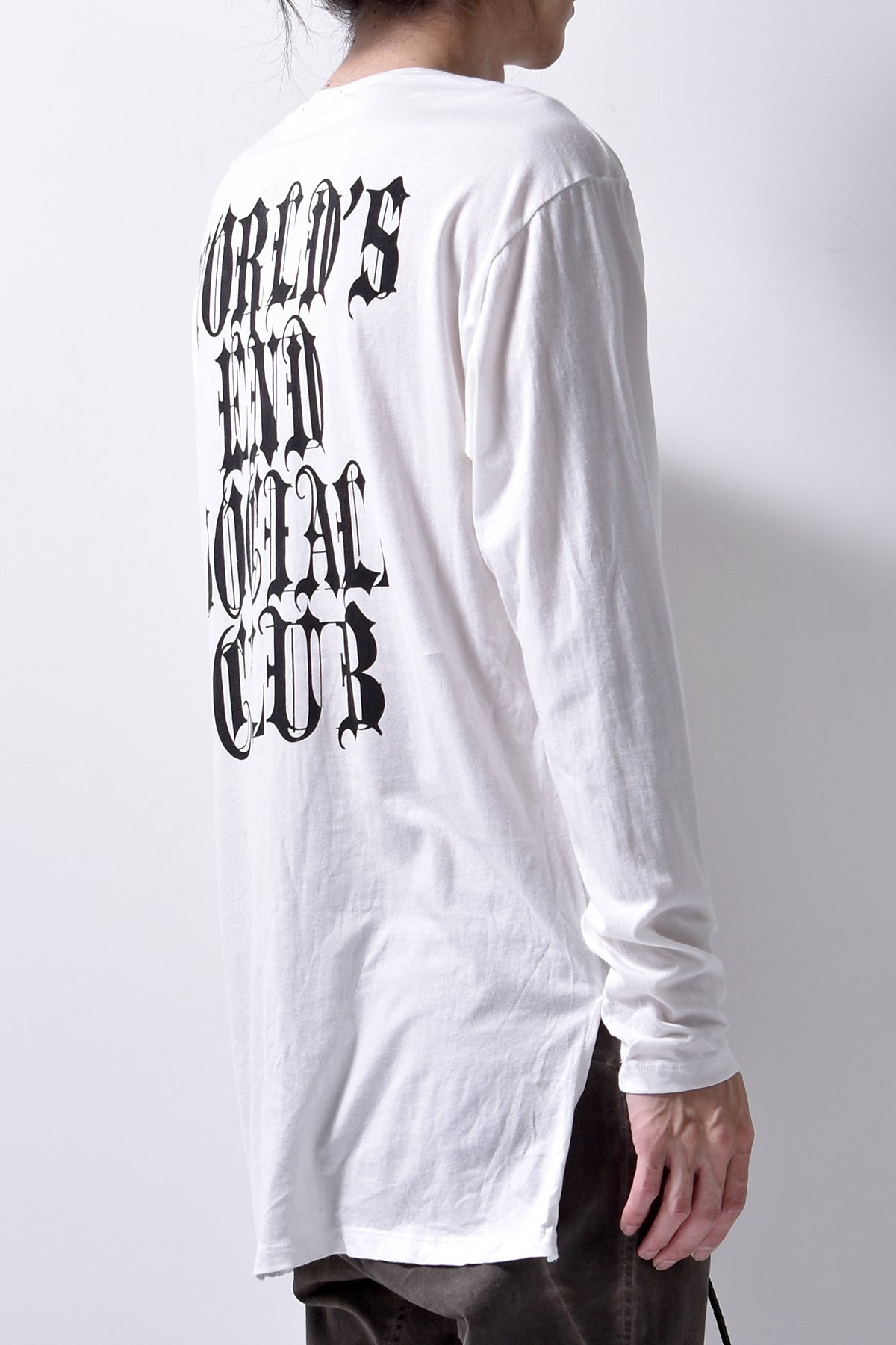 2102-CT01/LS World's End 04 / LS White