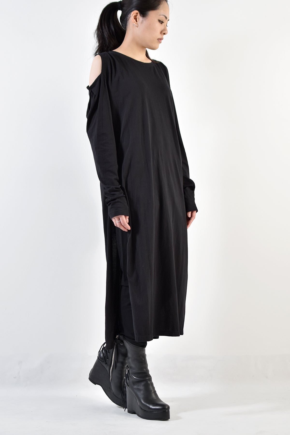 2001-CTL02A Side Slit OP 02 Black