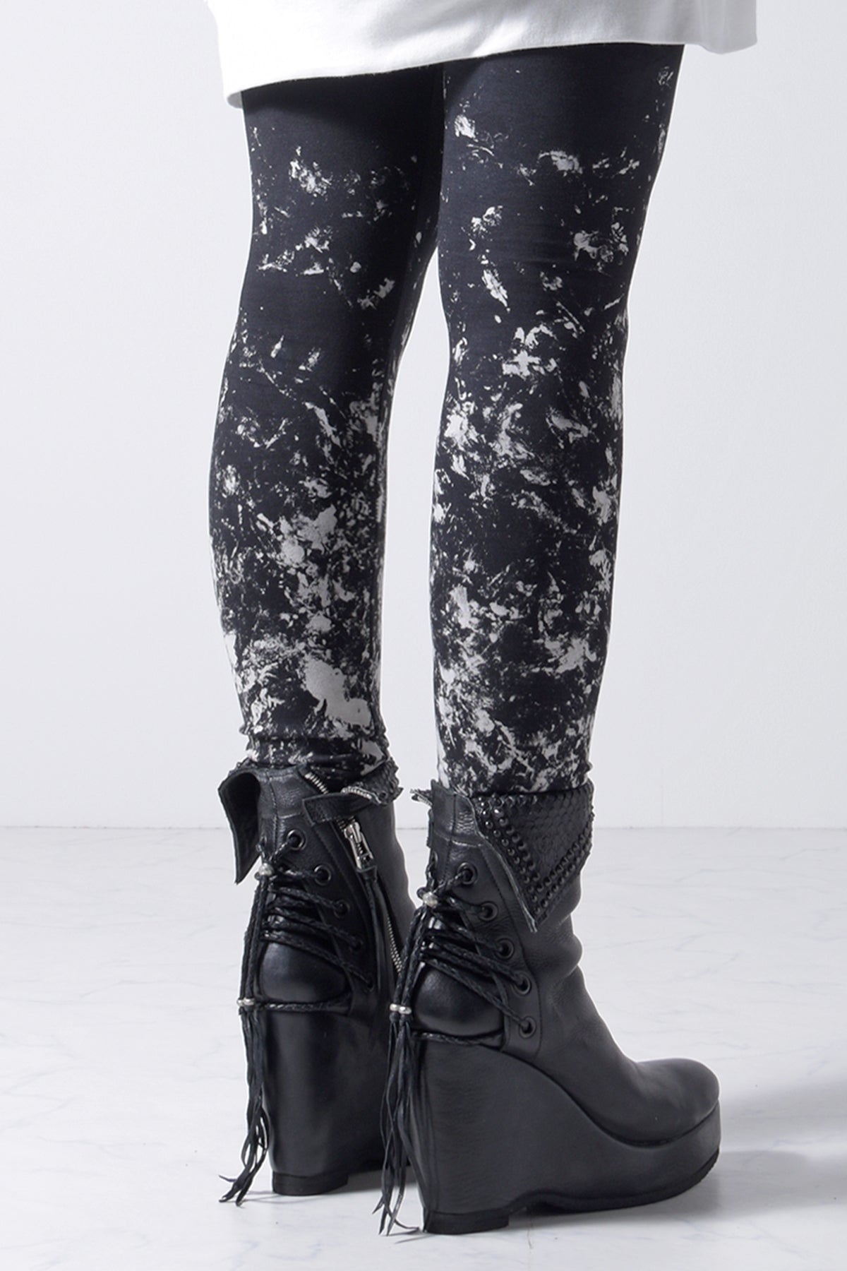 2202-PT07W Flake Discharged Leggings -Women's-