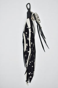 1802-AC01 Feather Hook 09