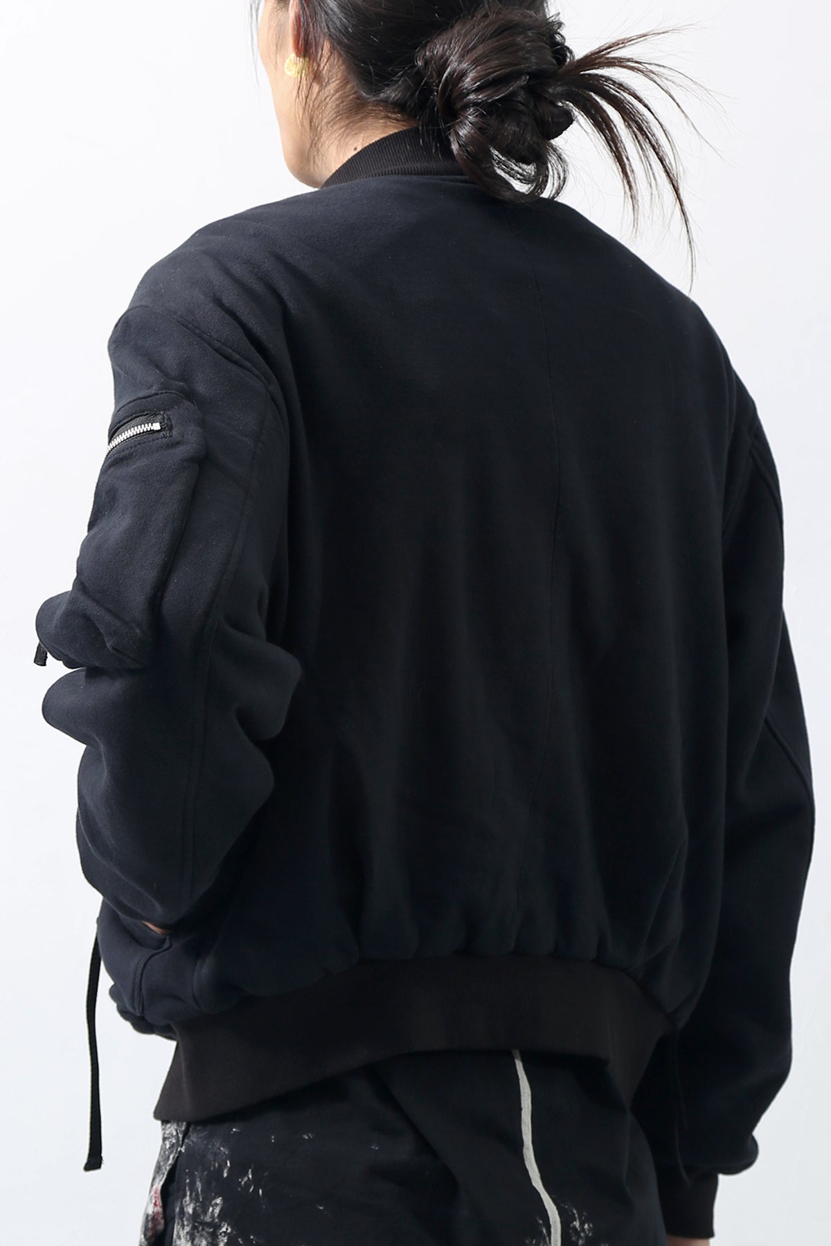 1902-JK06 Parachute Over Blouson Black