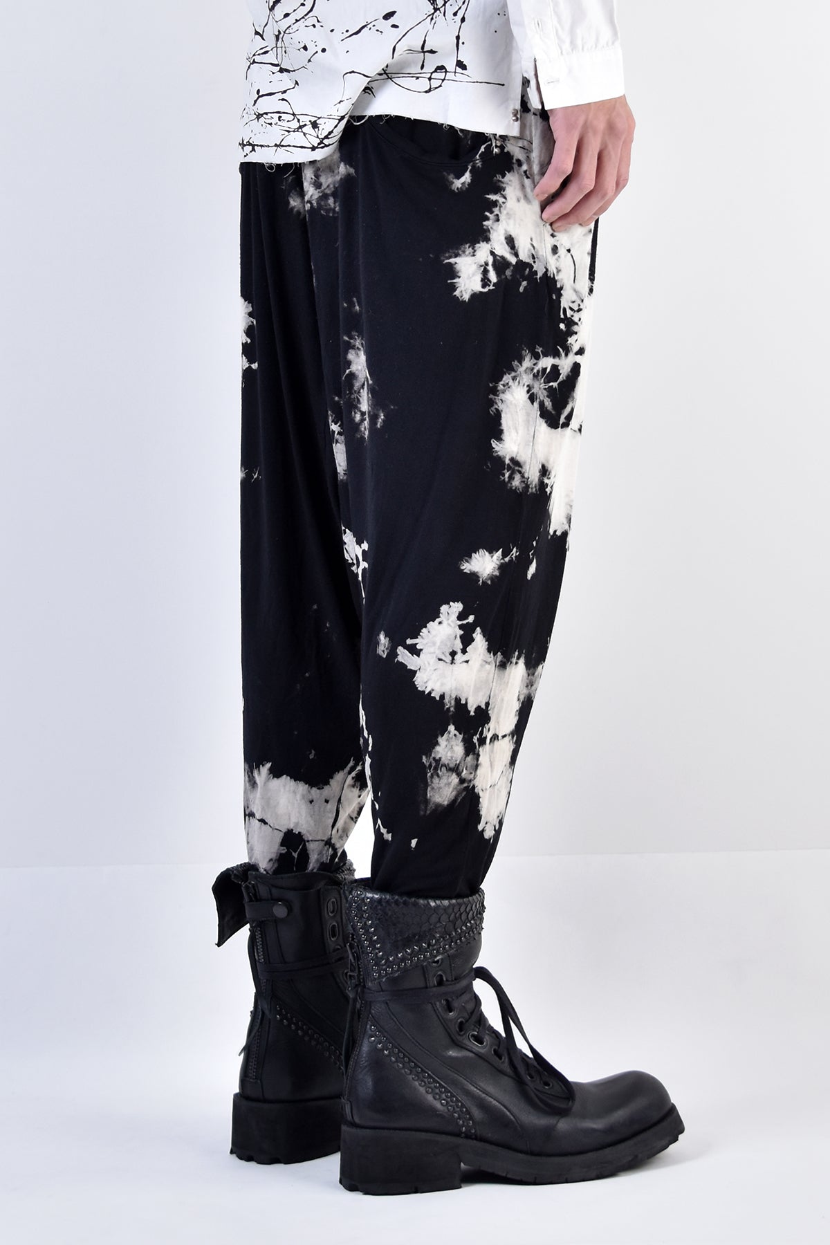 2002-PT08B Tie Dye Viscose Triangle SRL