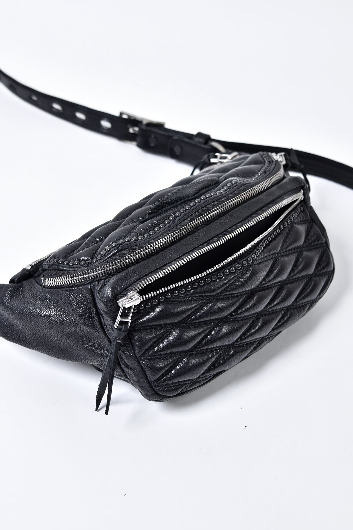 2002-BG08 BD-Domino/ M