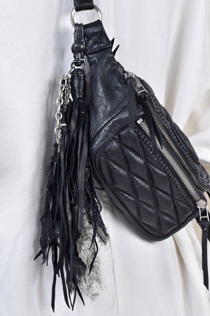 2002-AC01 Feather Hook 11