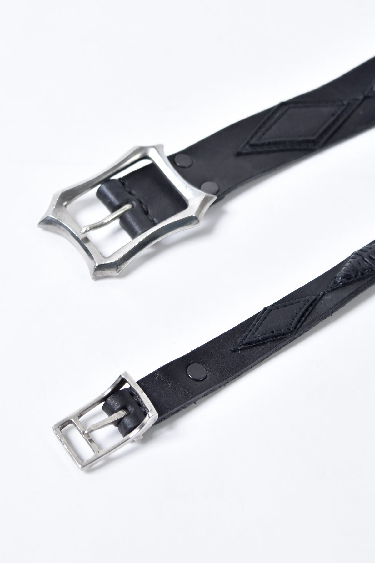 2002-BT02 BTS-Domino