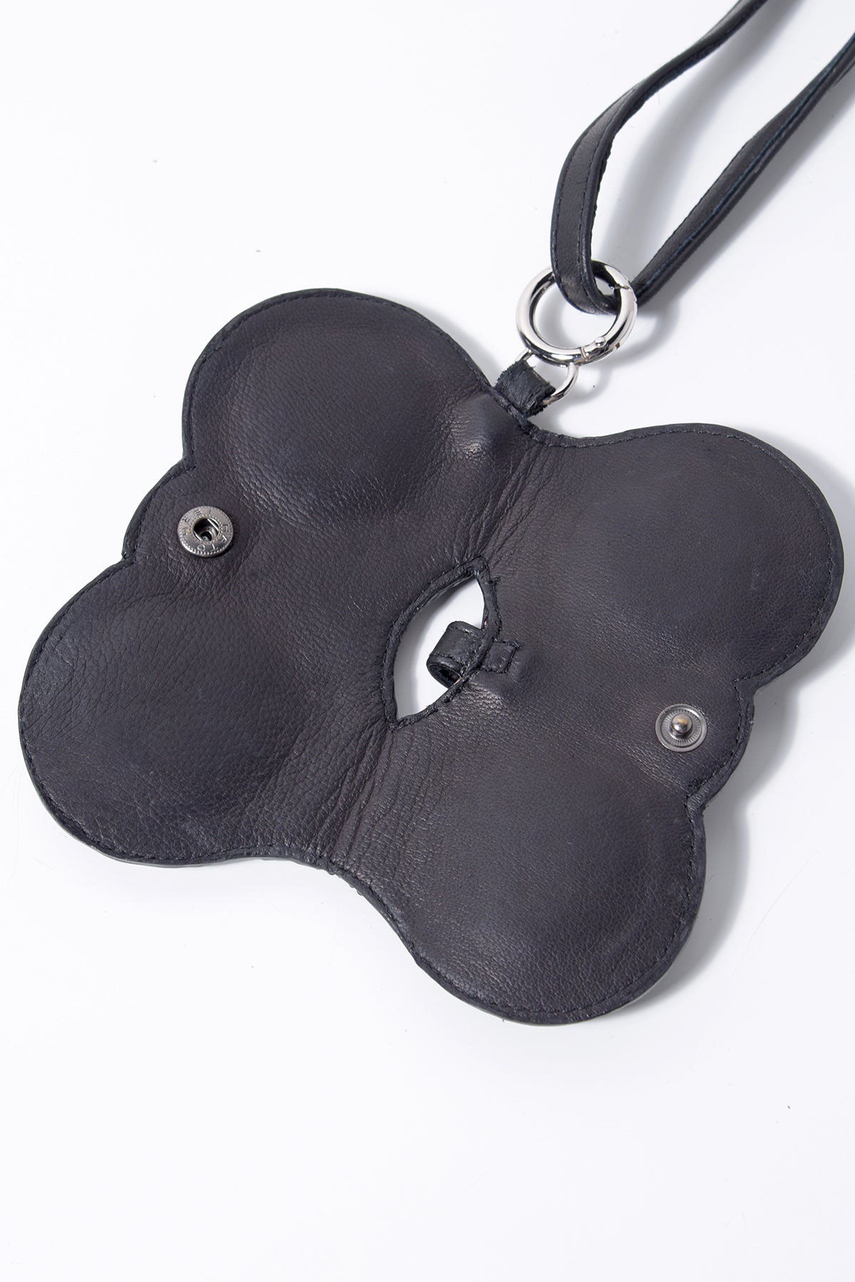 2202-AC01 Drop Shades 01