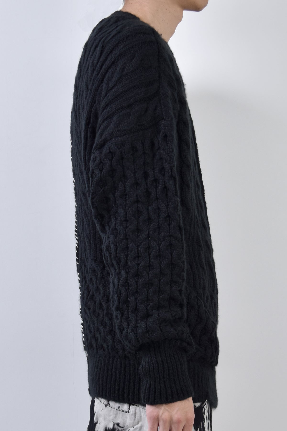 2002-KT01 Cable Combi Mohair Pullover Black