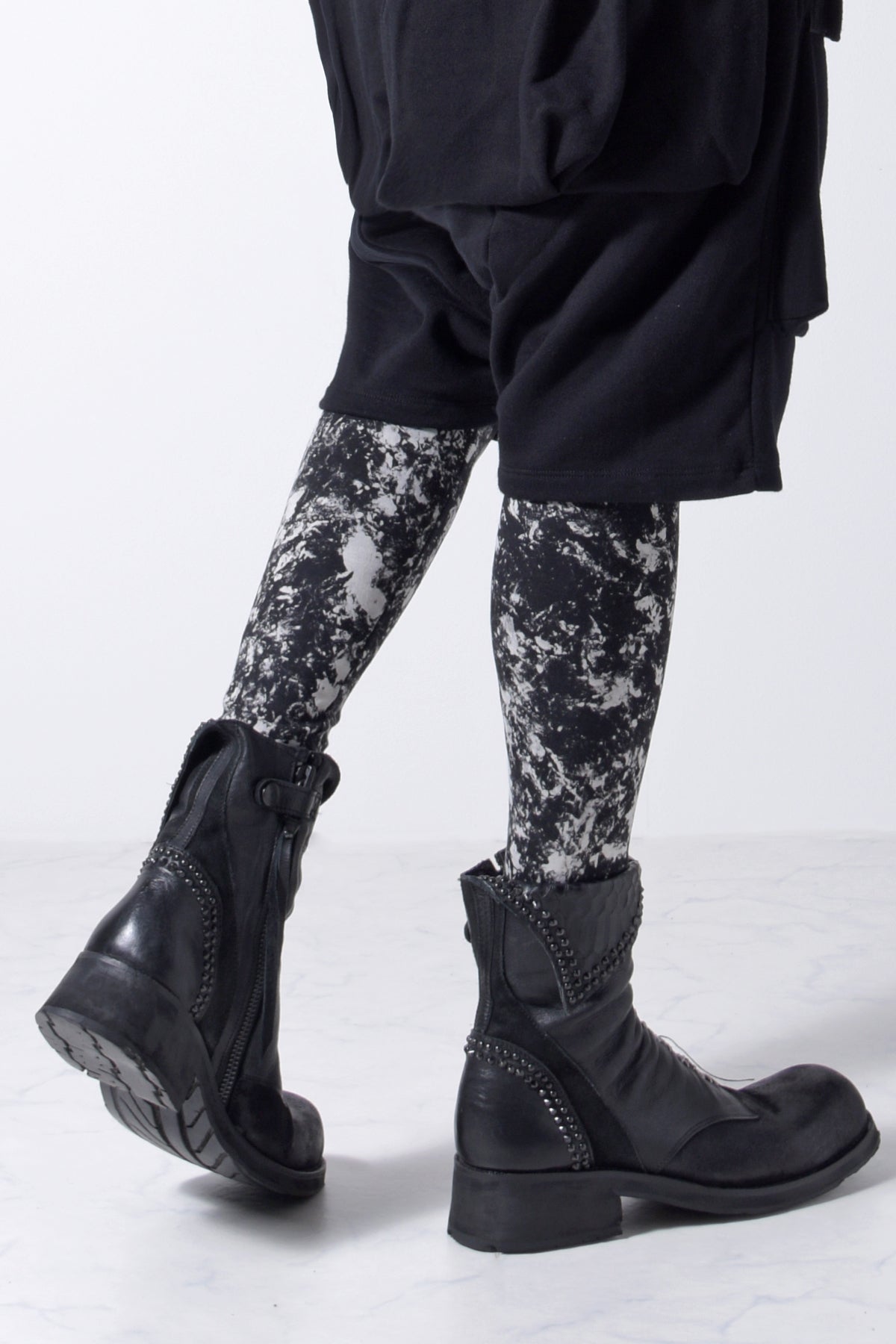 2202-PT07 Flake Discharged Leggings -Men's-